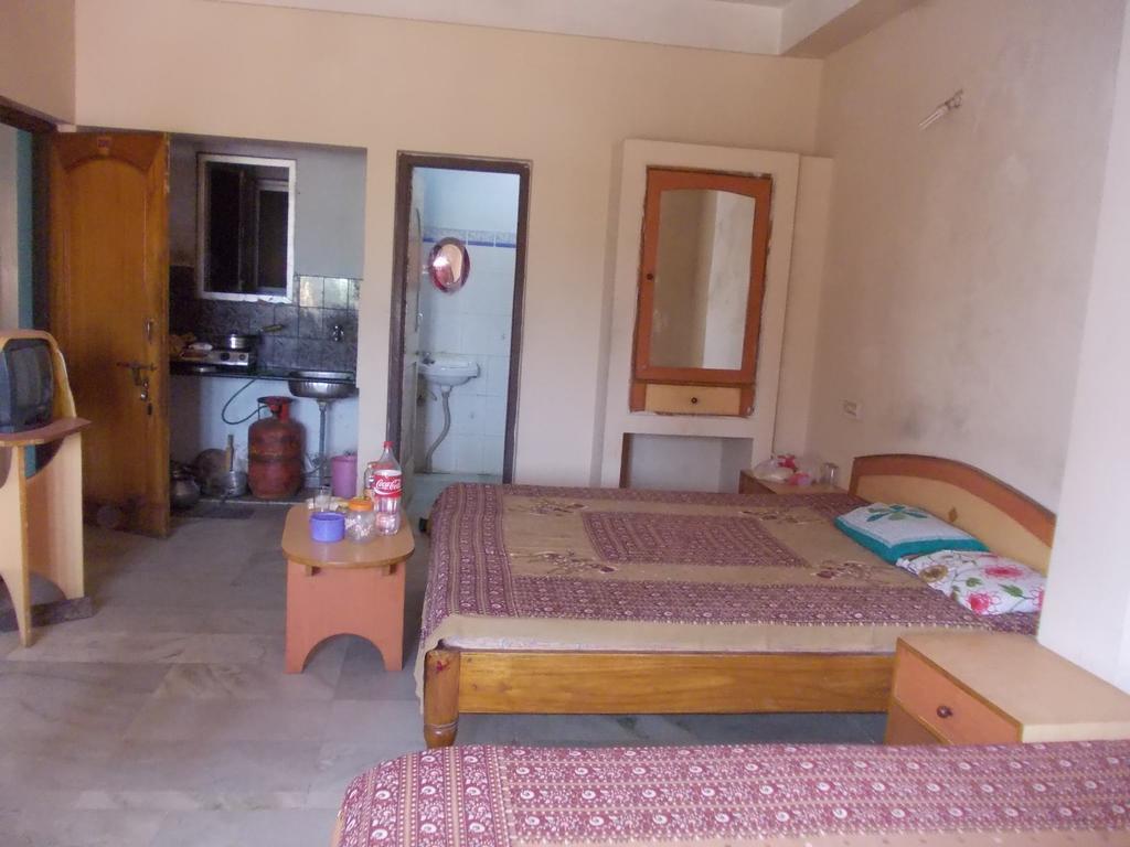 Rishaan Guest House 푸리 객실 사진